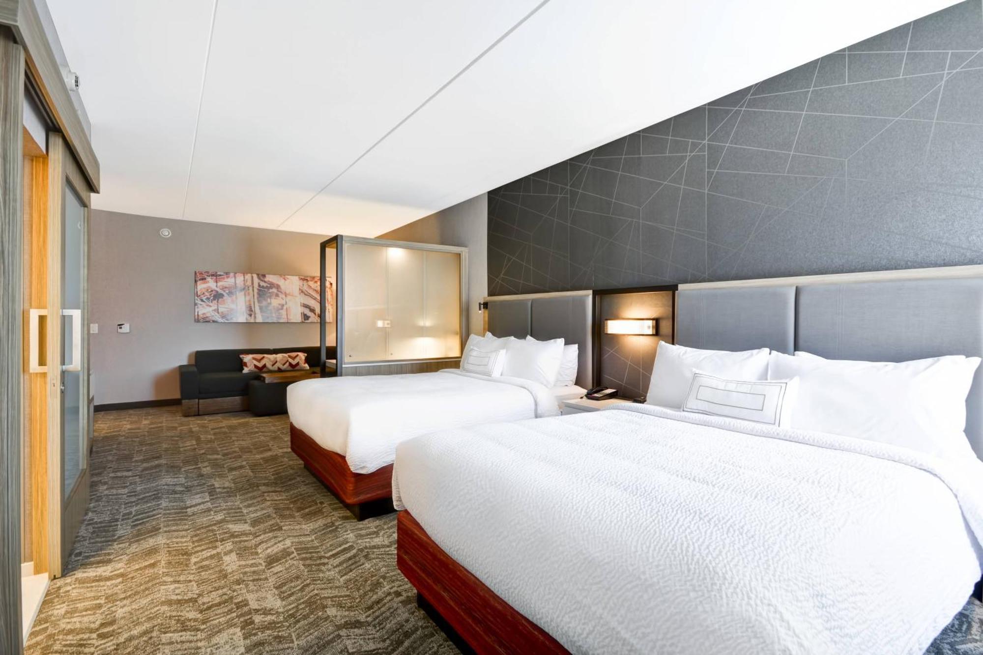 Springhill Suites By Marriott Cincinnati Blue Ash Eksteriør billede
