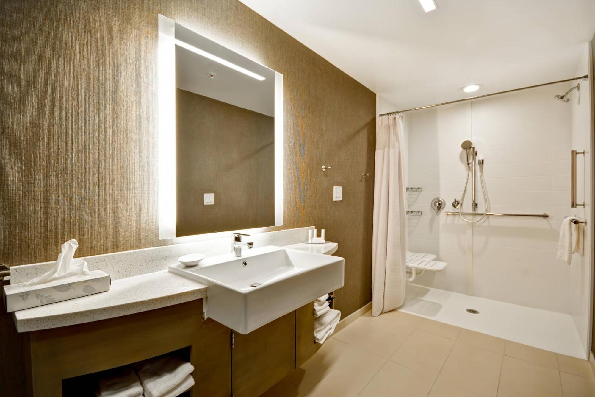Springhill Suites By Marriott Cincinnati Blue Ash Eksteriør billede